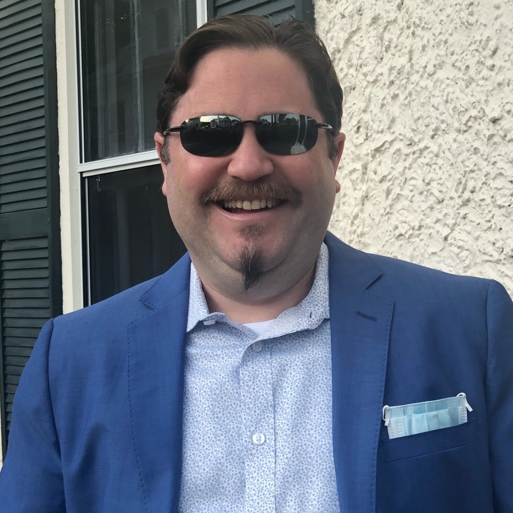 Meet your Posher, Alex